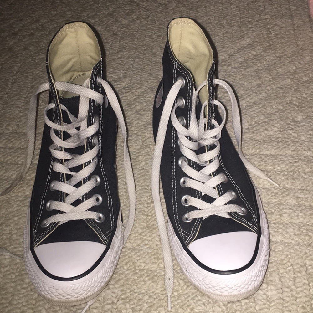 Hightop Black converse